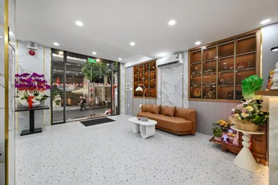 The Crown Airport Hotel – Foto 12